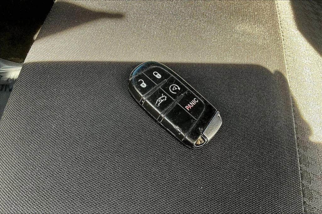 Used 2019 Dodge Challenger R/T Scat Pack image 35