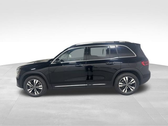 Used 2026 Mercedes-Benz GLB 250 4MATIC image 9
