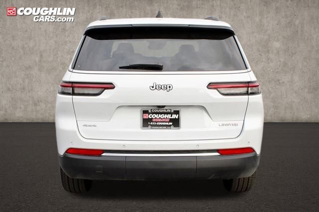 New 2024 Jeep Grand Cherokee L Limited w/ Trailer Tow Package image 11