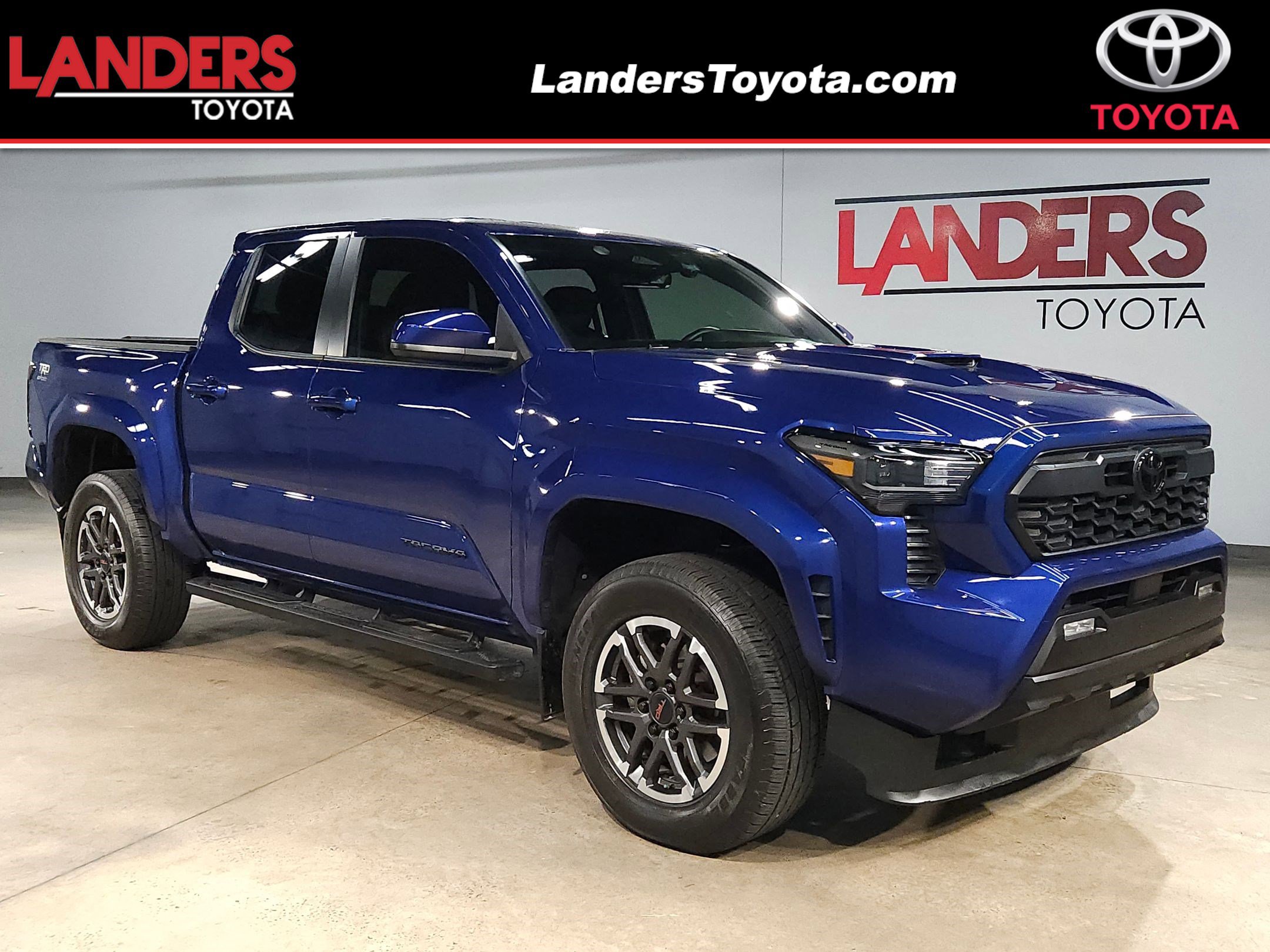Used 2024 Toyota Tacoma TRD Sport image 1