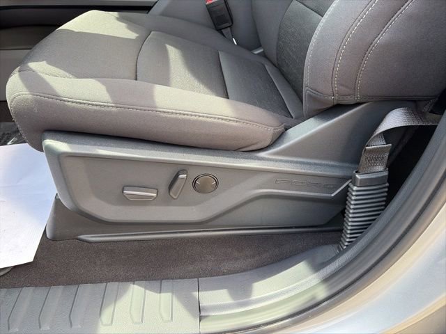 Used 2025 Ford F150 XLT w/ Equipment Group 302A MID AWD/4WD image 10