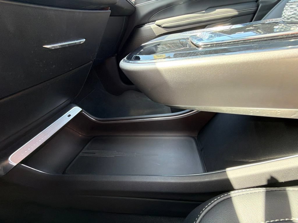 Certified 2024 Cadillac Lyriq Luxury RWD image 22