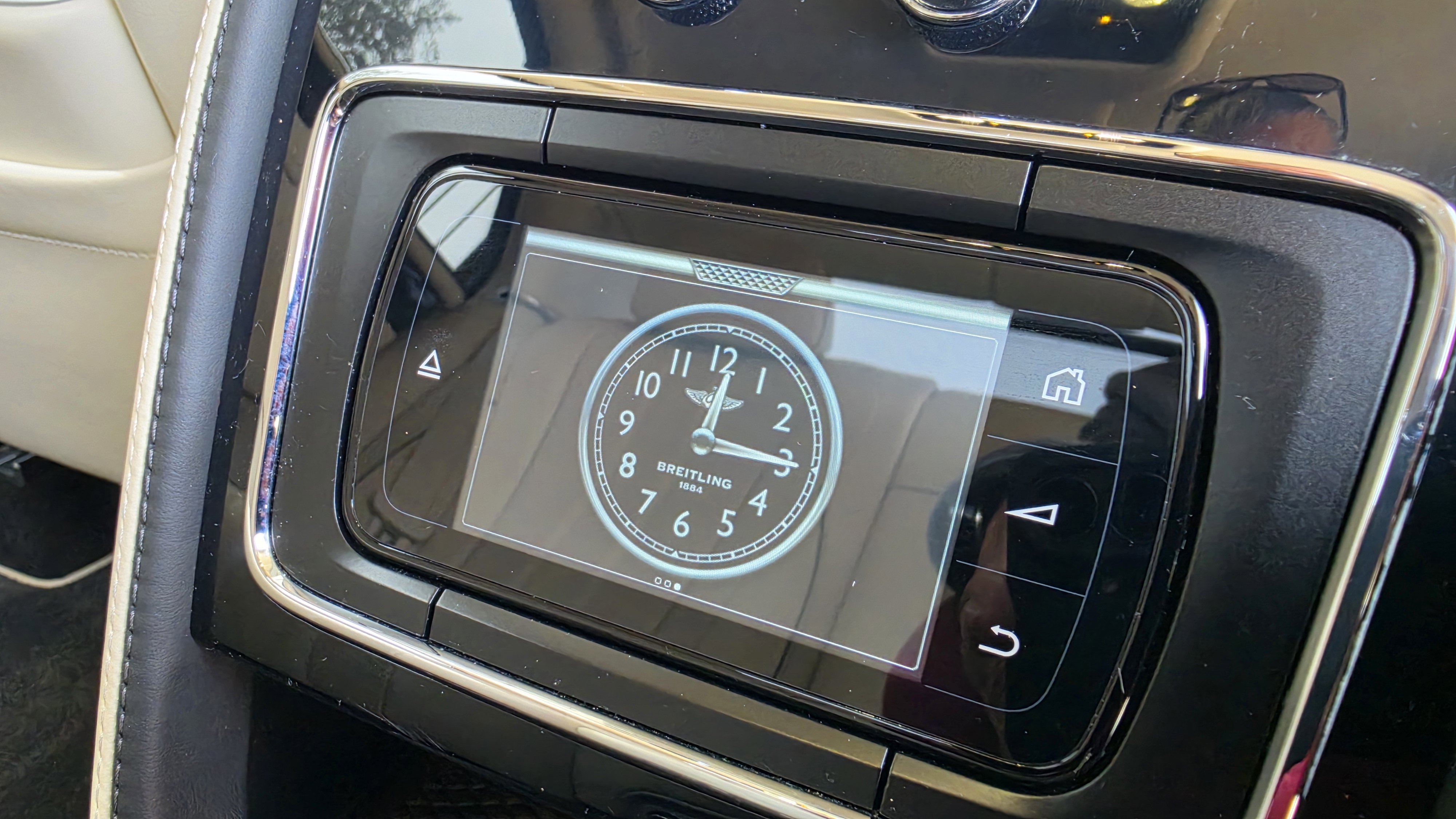 Used 2015 Bentley Flying Spur V8 image 36