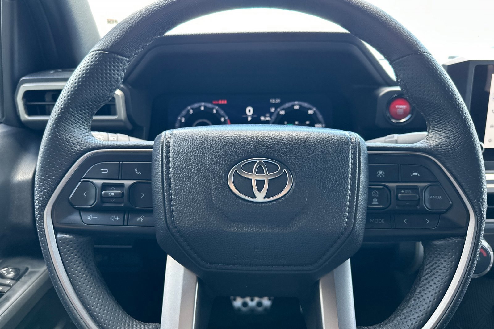 Certified 2025 Toyota Tacoma TRD Sport AWD/4WD image 22