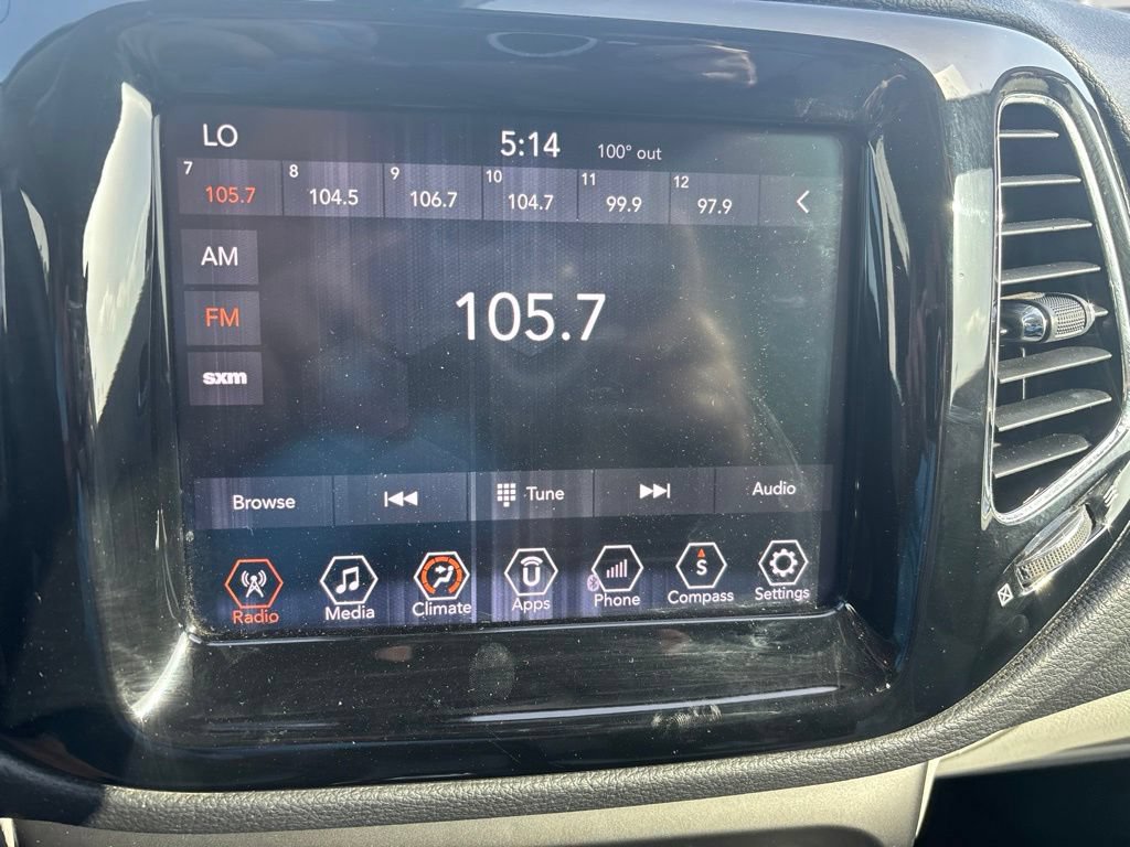 Used 2018 Jeep Compass Limited FWD image 10
