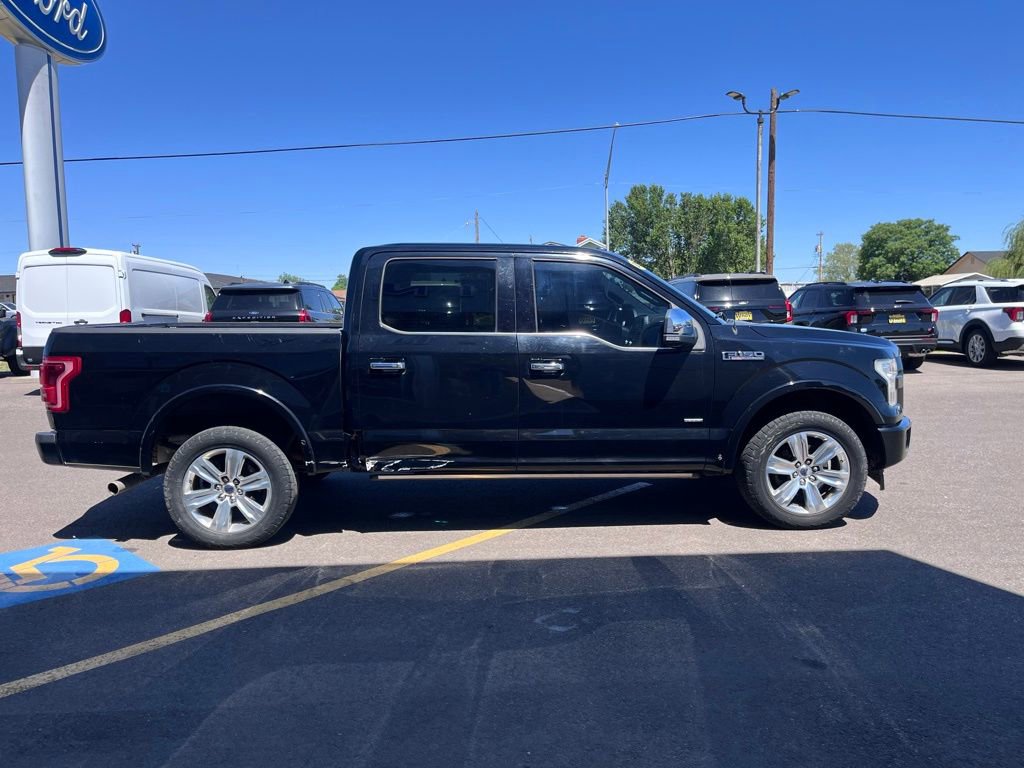 Used 2017 Ford F150 Platinum w/ Equipment Group 701A Luxury AWD/4WD image 5
