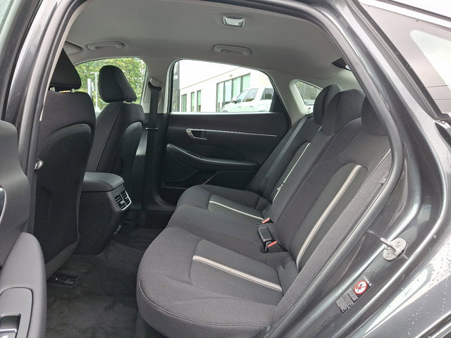 Used 2023 Hyundai Sonata SEL w/ Cargo Package image 10