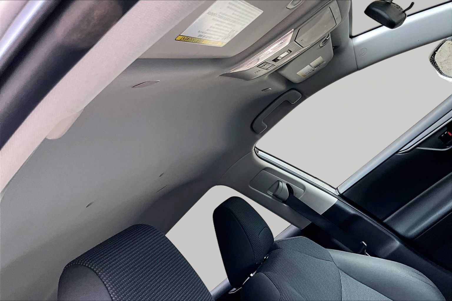 Certified 2025 Toyota RAV4 LE AWD/4WD image 14