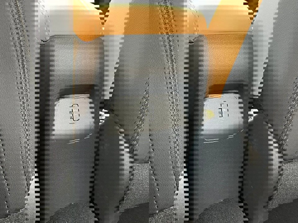 New 2025 Nissan Sentra SV w/ SV Premium Package image 29