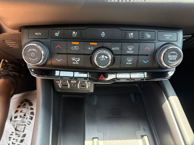 Used 2024 Dodge Durango R/T AWD/4WD image 18