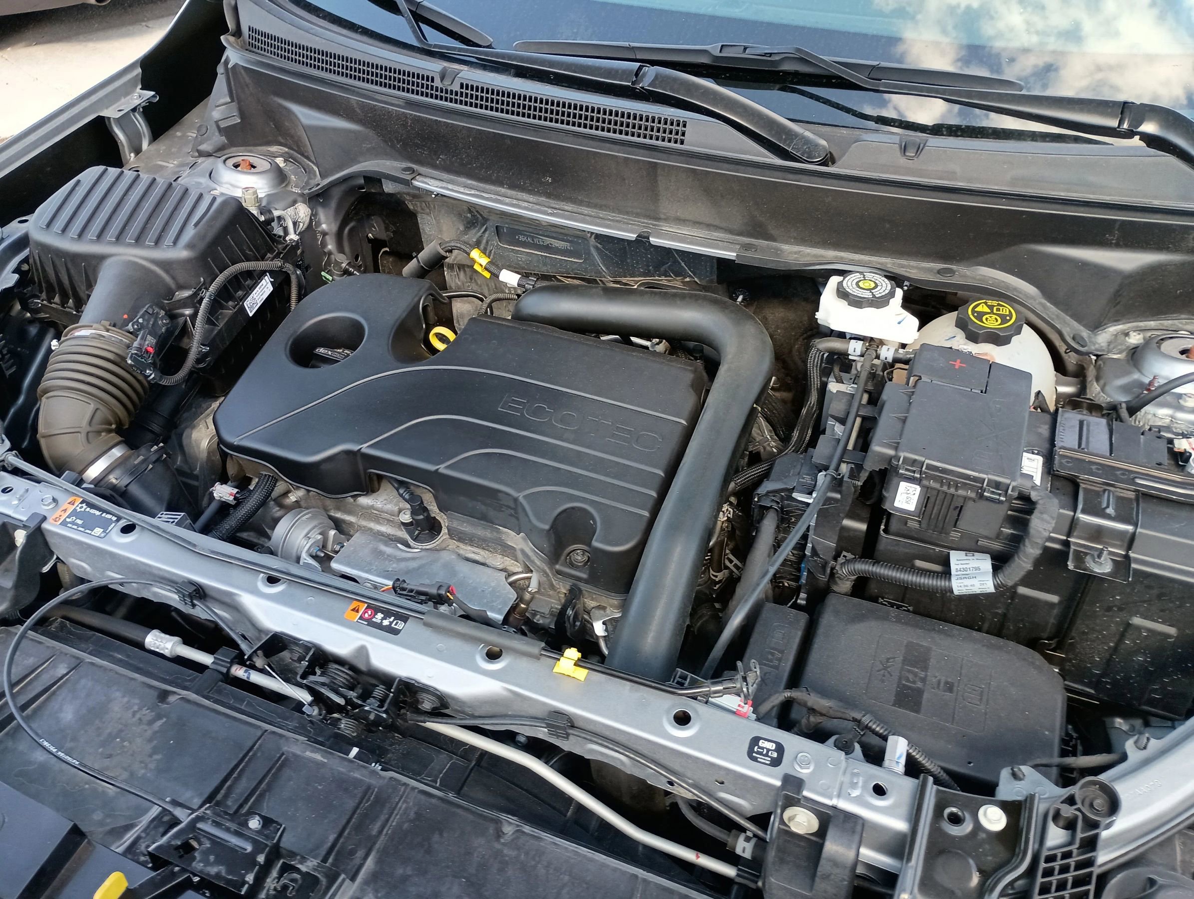 Used 2023 GMC Terrain AT4 image 17