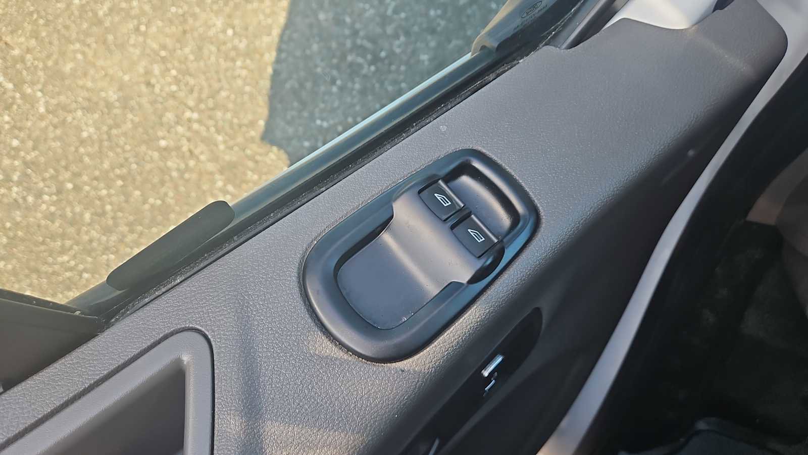 Used 2023 Ford Transit 350 XL image 15