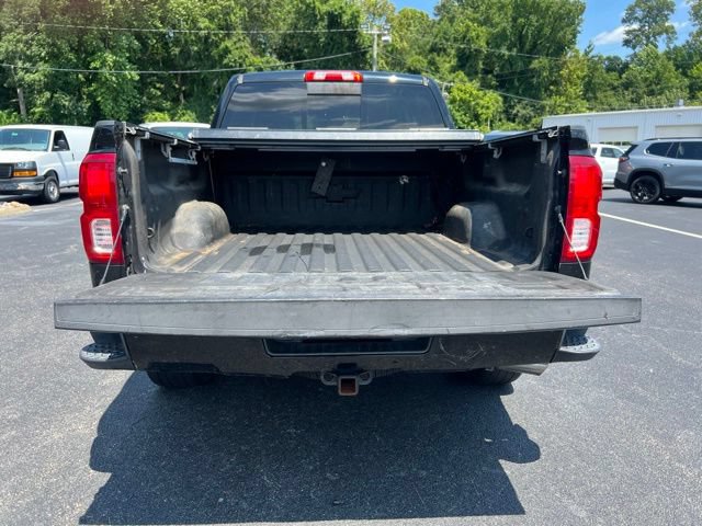 Used 2017 Chevrolet Silverado 1500 High Country AWD/4WD image 34