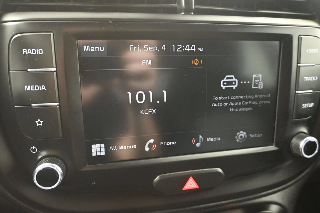 Used 2023 Kia Soul LX FWD image 16