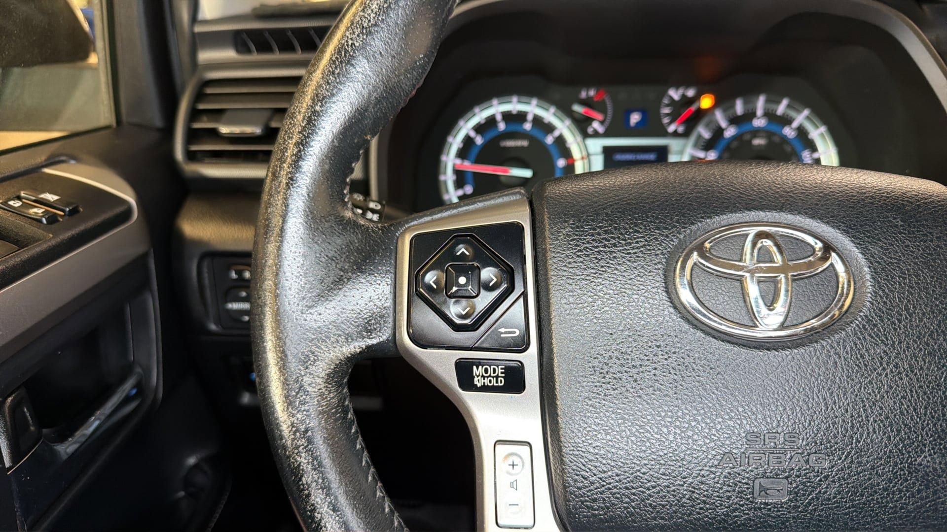 Used 2014 Toyota 4Runner SR5 Premium AWD/4WD image 24