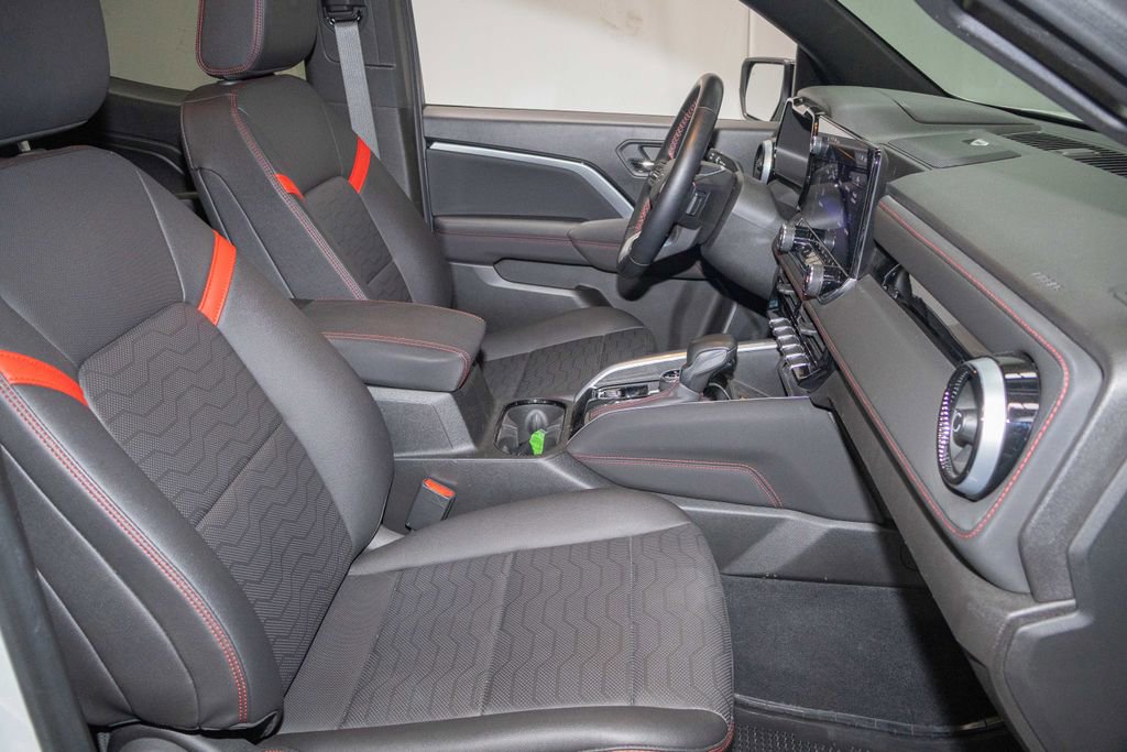 Certified 2023 Chevrolet Colorado Z71 w/ Z71 Convenience Package 2 image 16