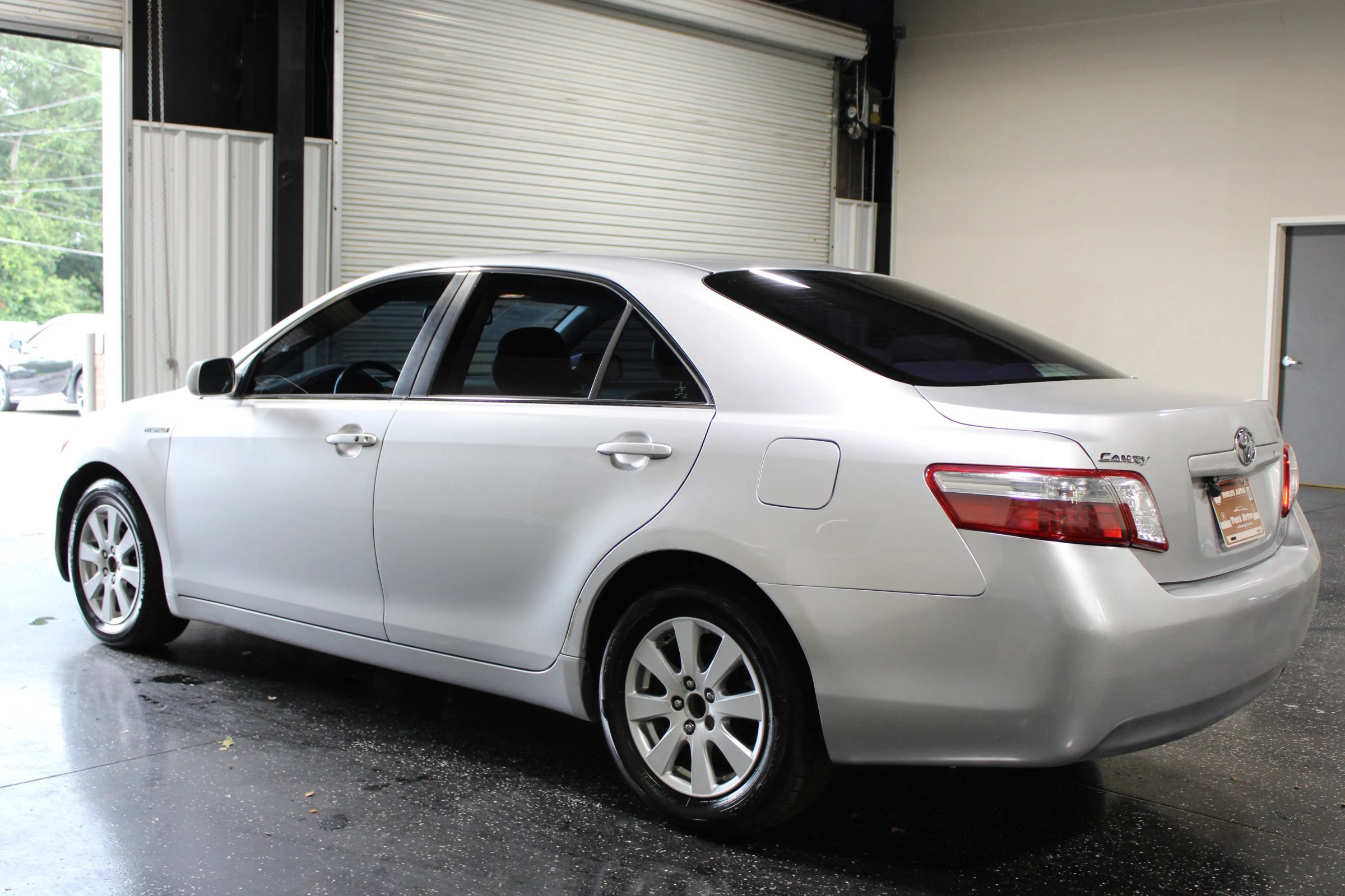 Used 2009 Toyota Camry Hybrid FWD image 5