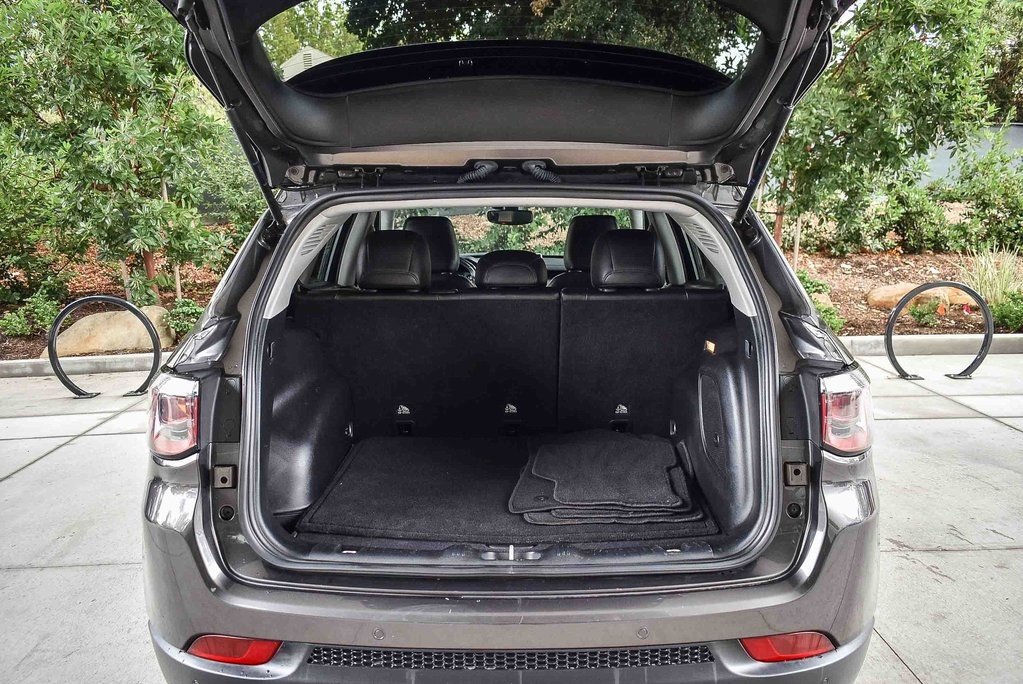 Used 2022 Jeep Compass Trailhawk w/ Sun and Sound Group image 25