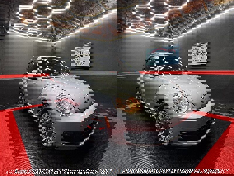 Used 2013 Volkswagen Beetle 2.5