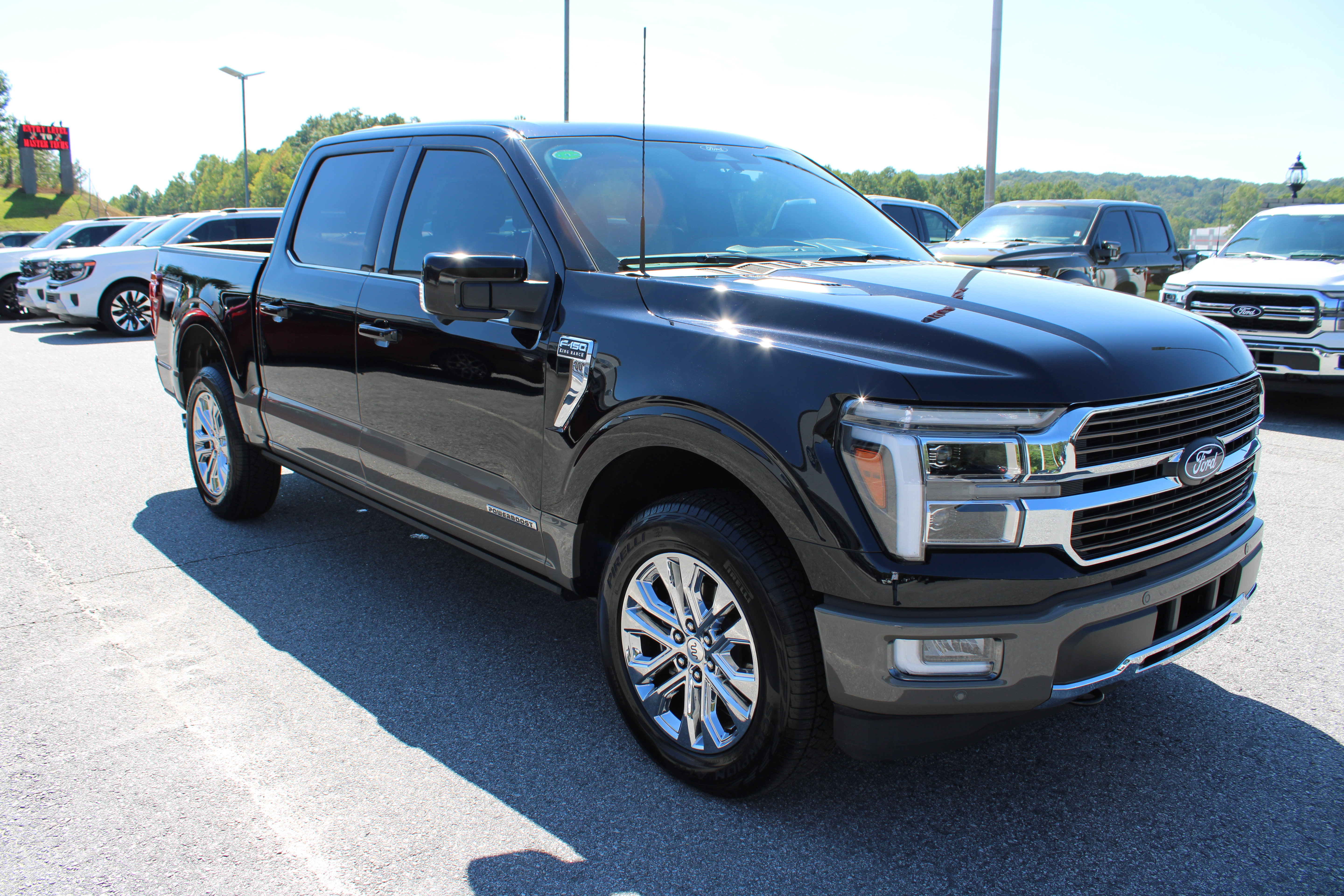 Used 2025 Ford F150 King Ranch AWD/4WD image 4
