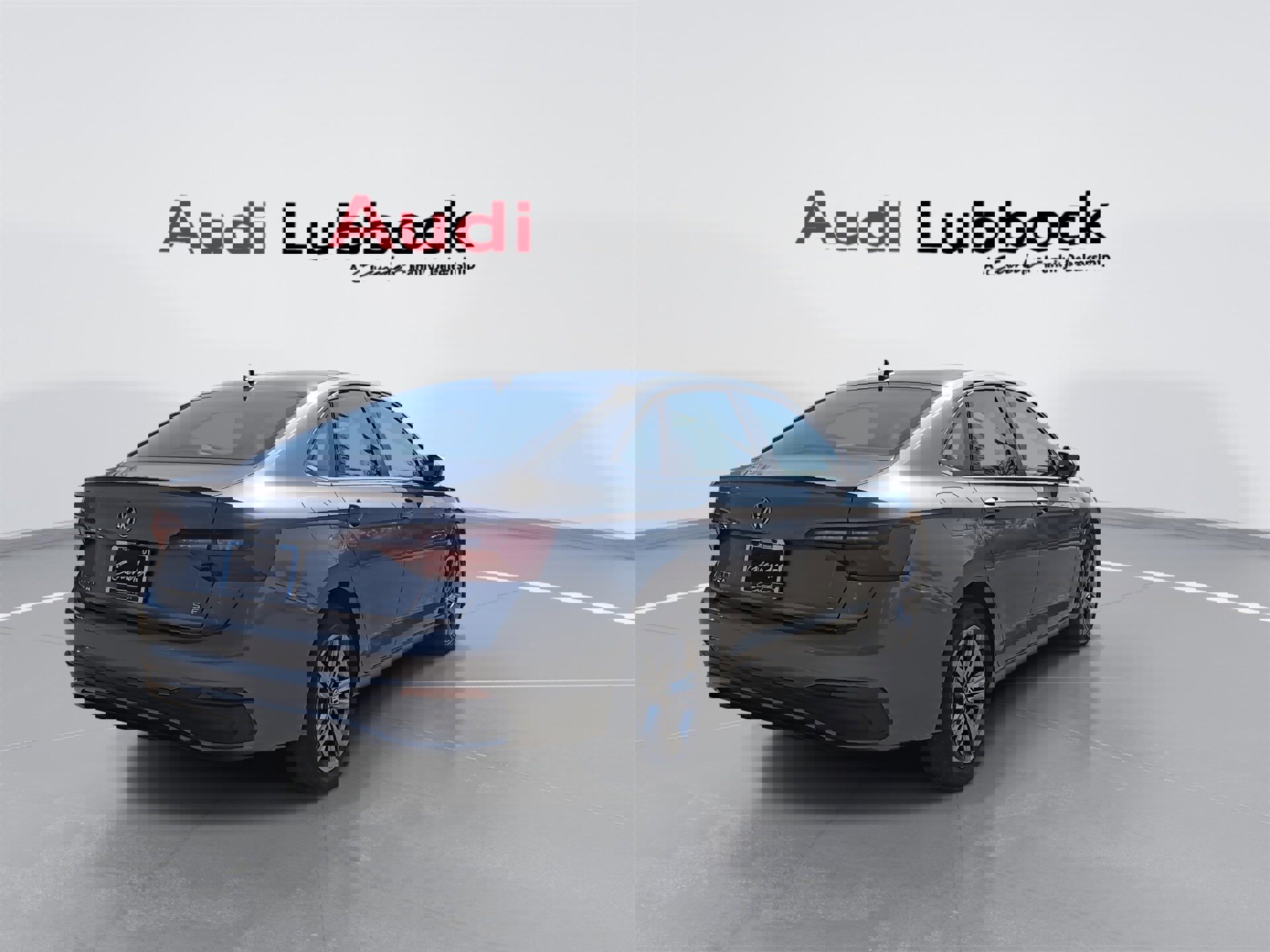 Used 2024 Volkswagen Jetta SE image 8