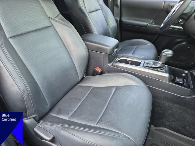 Used 2022 Toyota Tacoma TRD Sport w/ TRD Premium Sport Package AWD/4WD image 36