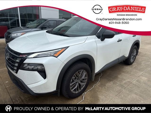 Certified 2025 Nissan Rogue S image 1