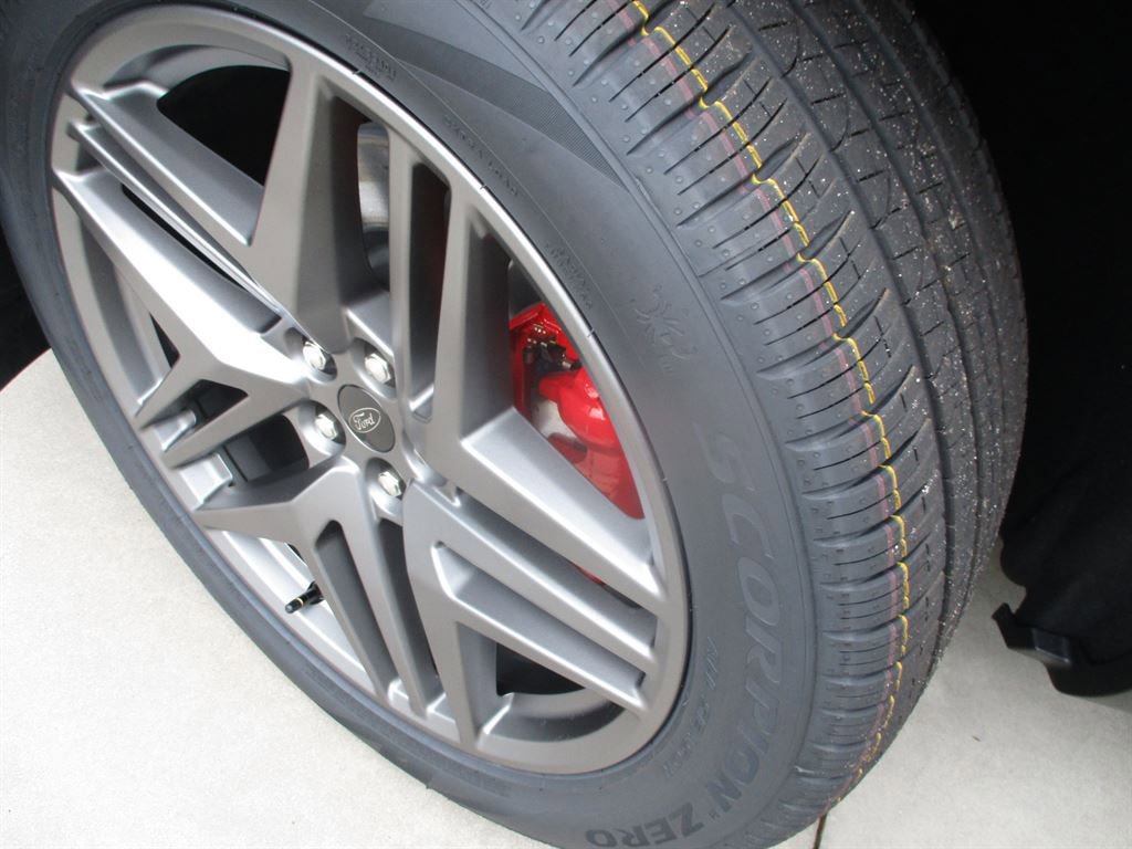 New 2026 Ford Explorer ST-Line w/ ST-Line Street Pack image 19