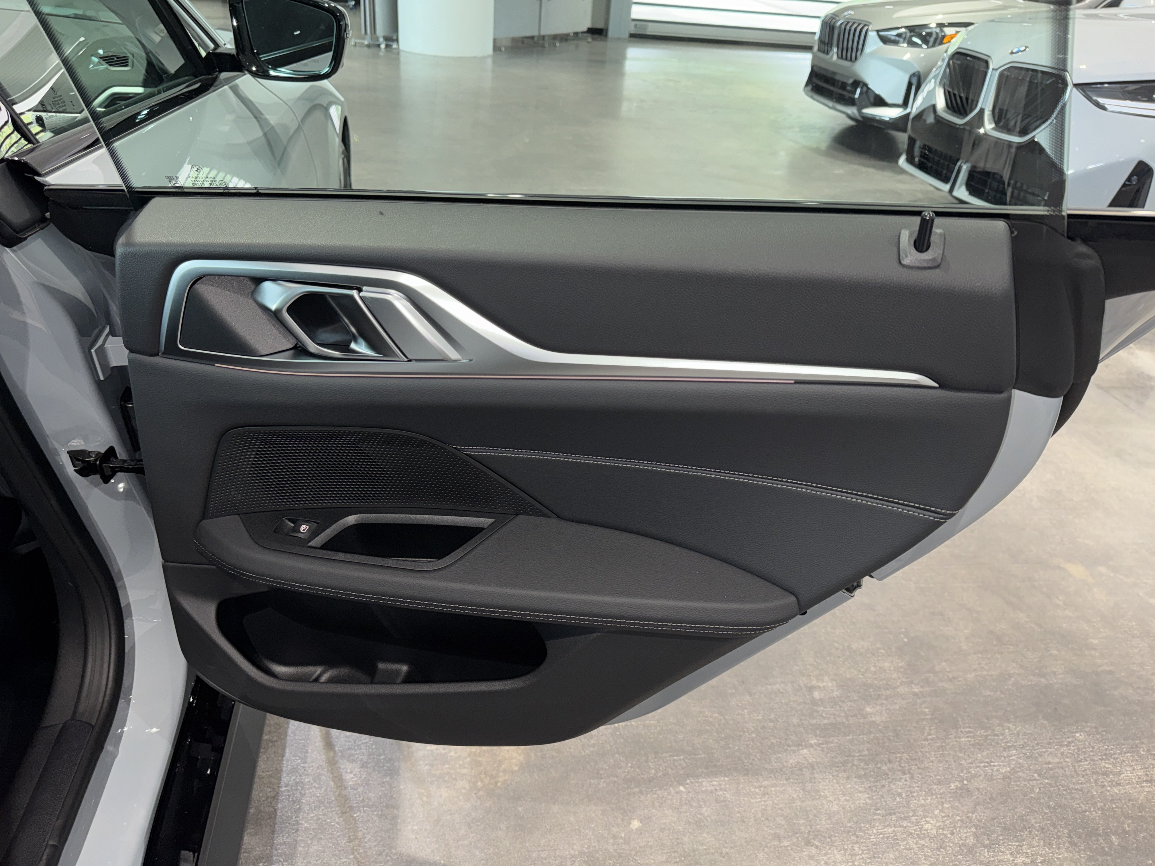 New 2026 BMW 430i w/ M Sport Package RWD image 10