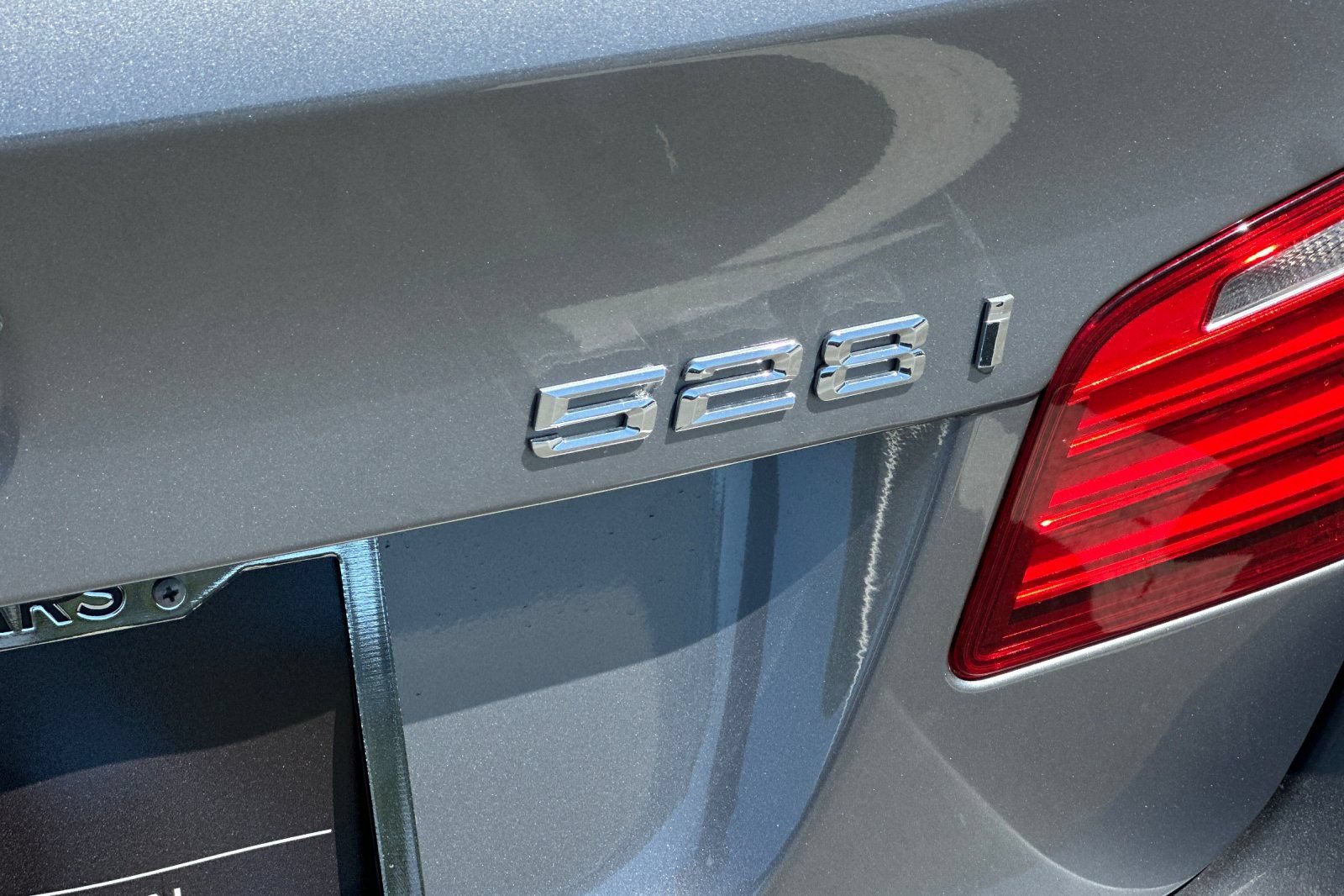 Used 2014 BMW 528i Sedan RWD image 12