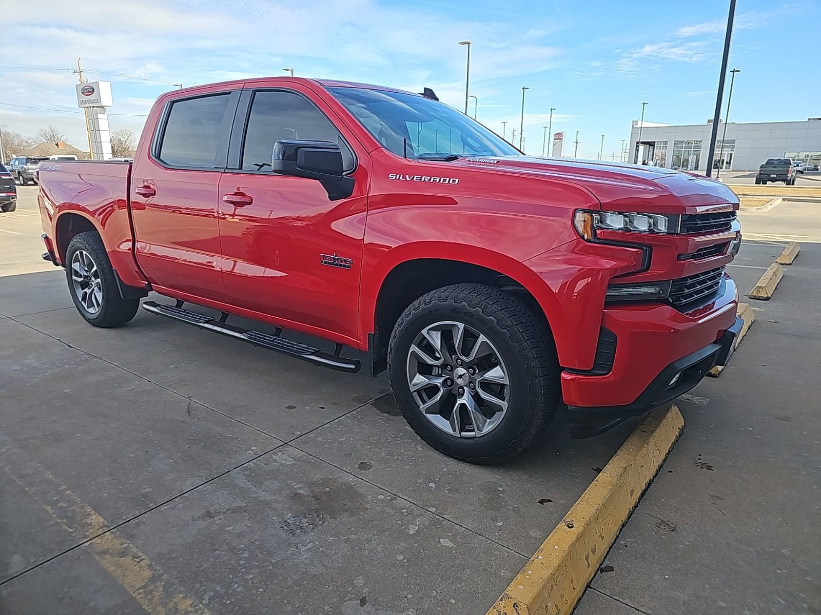 Used 2020 Chevrolet Silverado 1500 RST w/ Texas Edition image 4