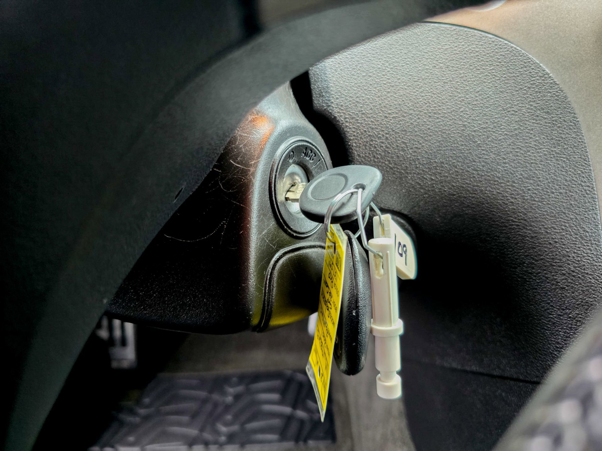 Used 2007 Pontiac Solstice GXP w/ Premium Package image 34