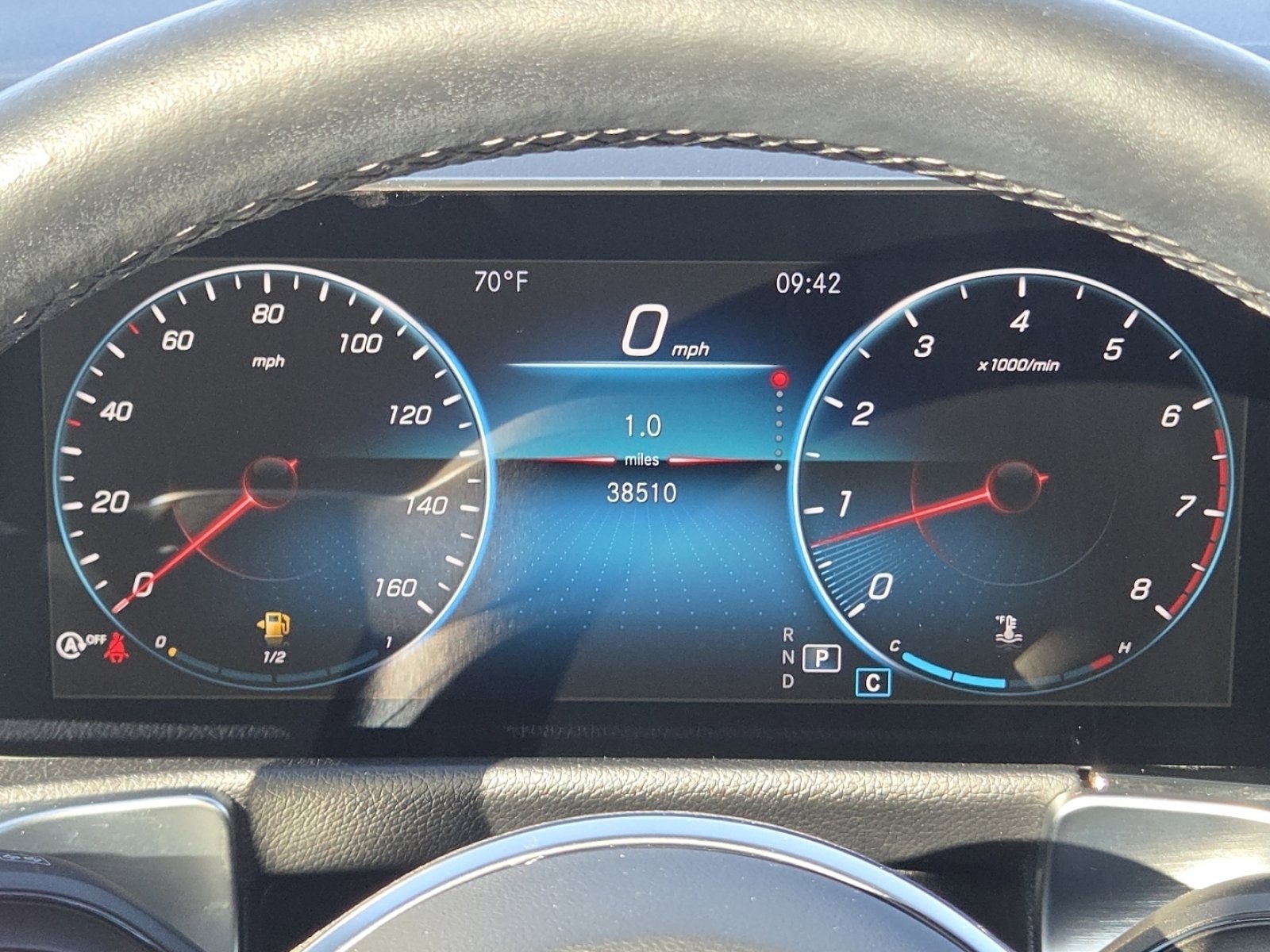 Used 2022 Mercedes-Benz GLB 250 4MATIC image 31