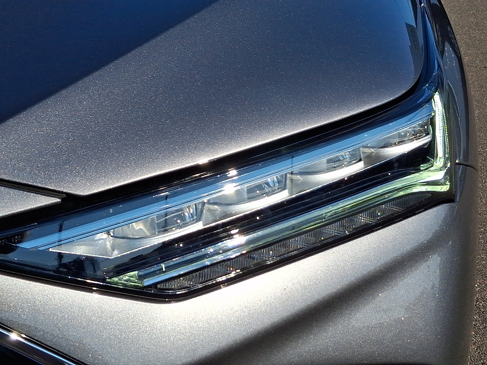 Certified 2026 Acura MDX w/ Advance Package AWD/4WD image 9