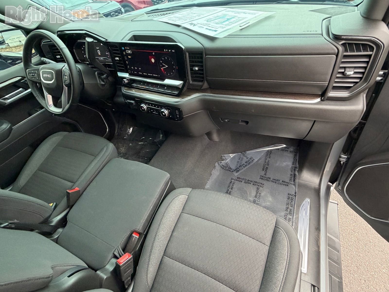 Used 2025 GMC Sierra 1500 Elevation image 11