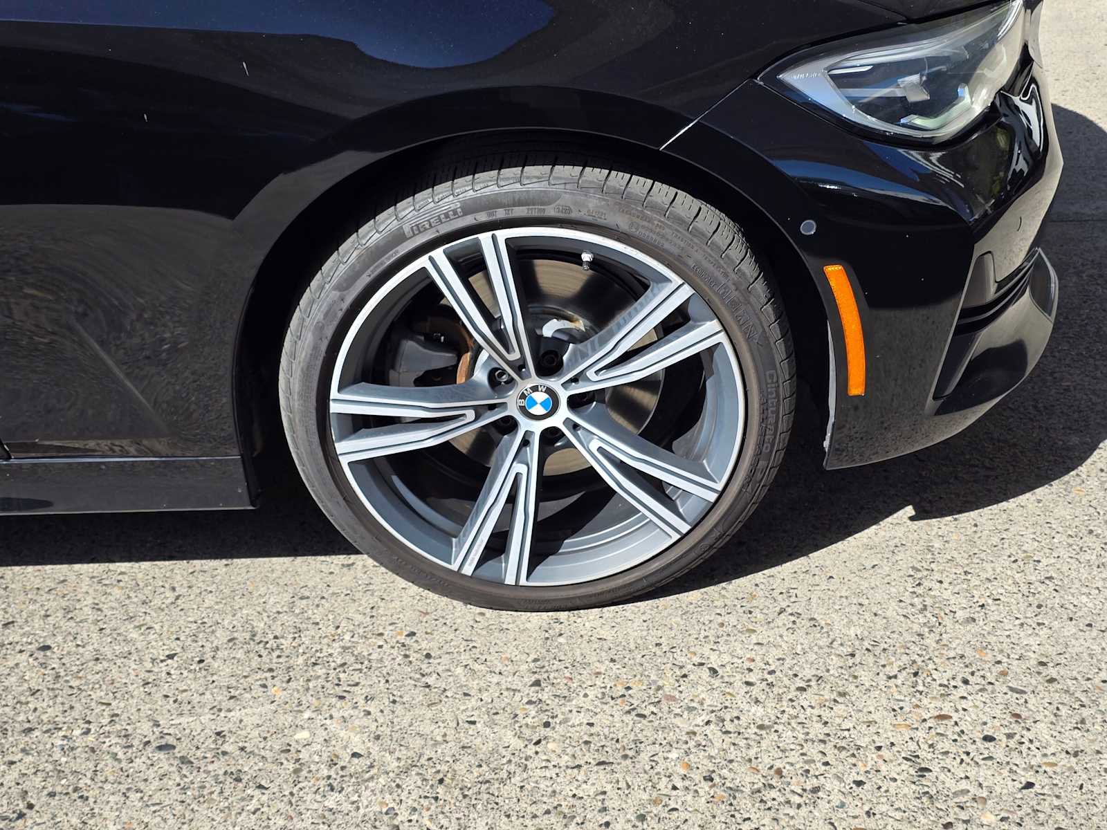Used 2021 BMW 330i Sedan w/ Convenience Package RWD image 9