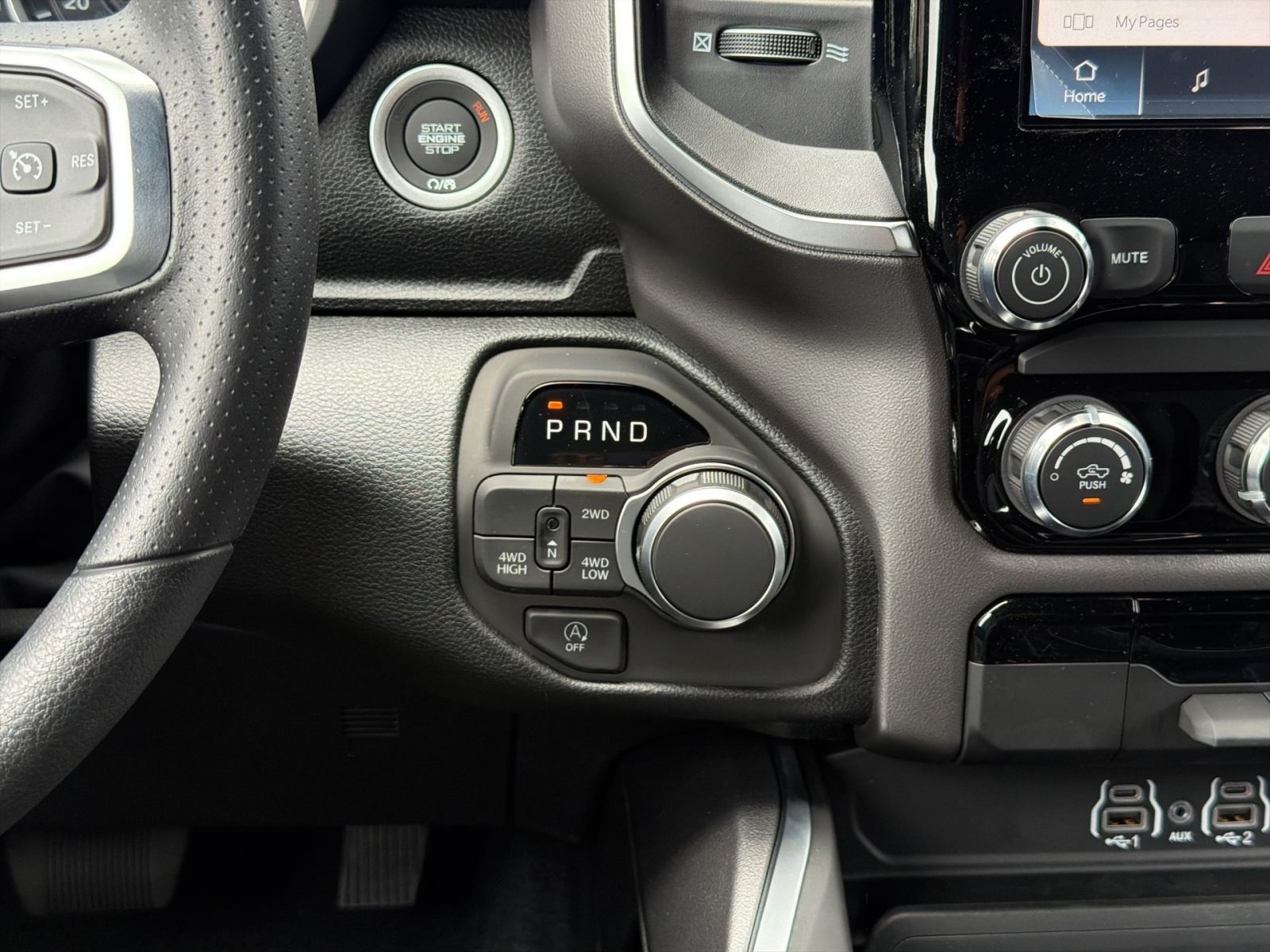 New 2026 RAM 1500 Express AWD/4WD image 21