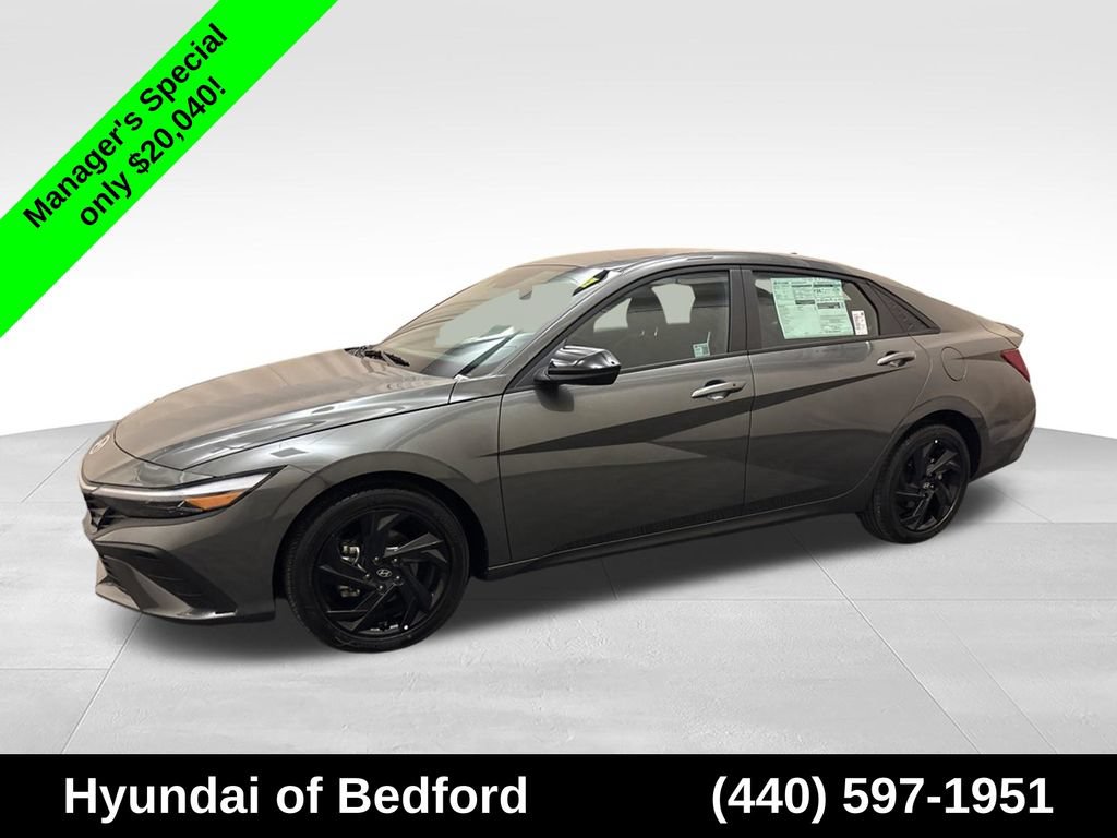 Certified 2026 Hyundai Elantra Sport FWD image 9