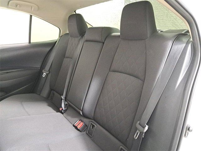 Used 2020 Toyota Corolla LE image 13