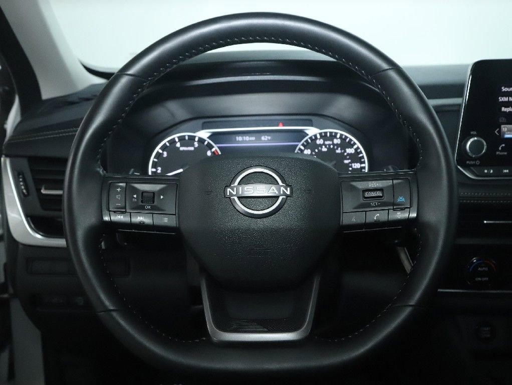 Used 2025 Nissan Rogue SV FWD image 20