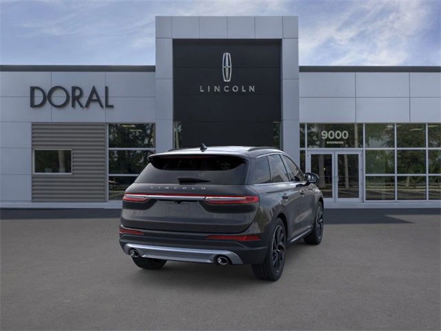 New 2026 Lincoln Corsair Reserve image 8