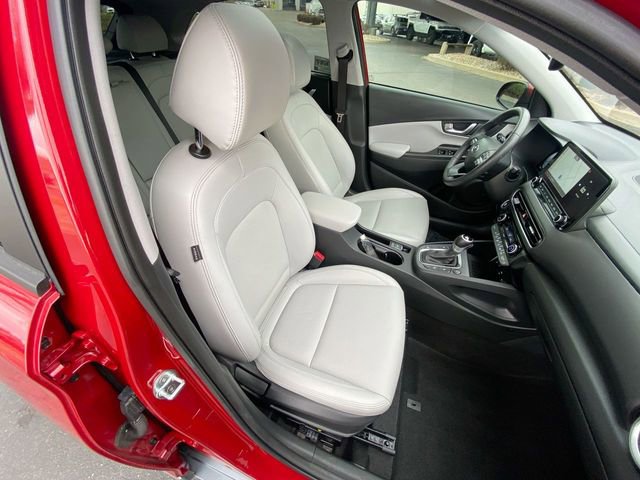 Used 2022 Hyundai Kona Limited image 25