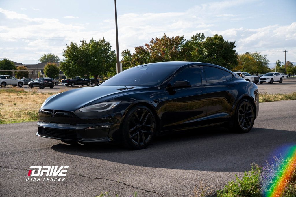 Used 2021 Tesla Model S Plaid image 5