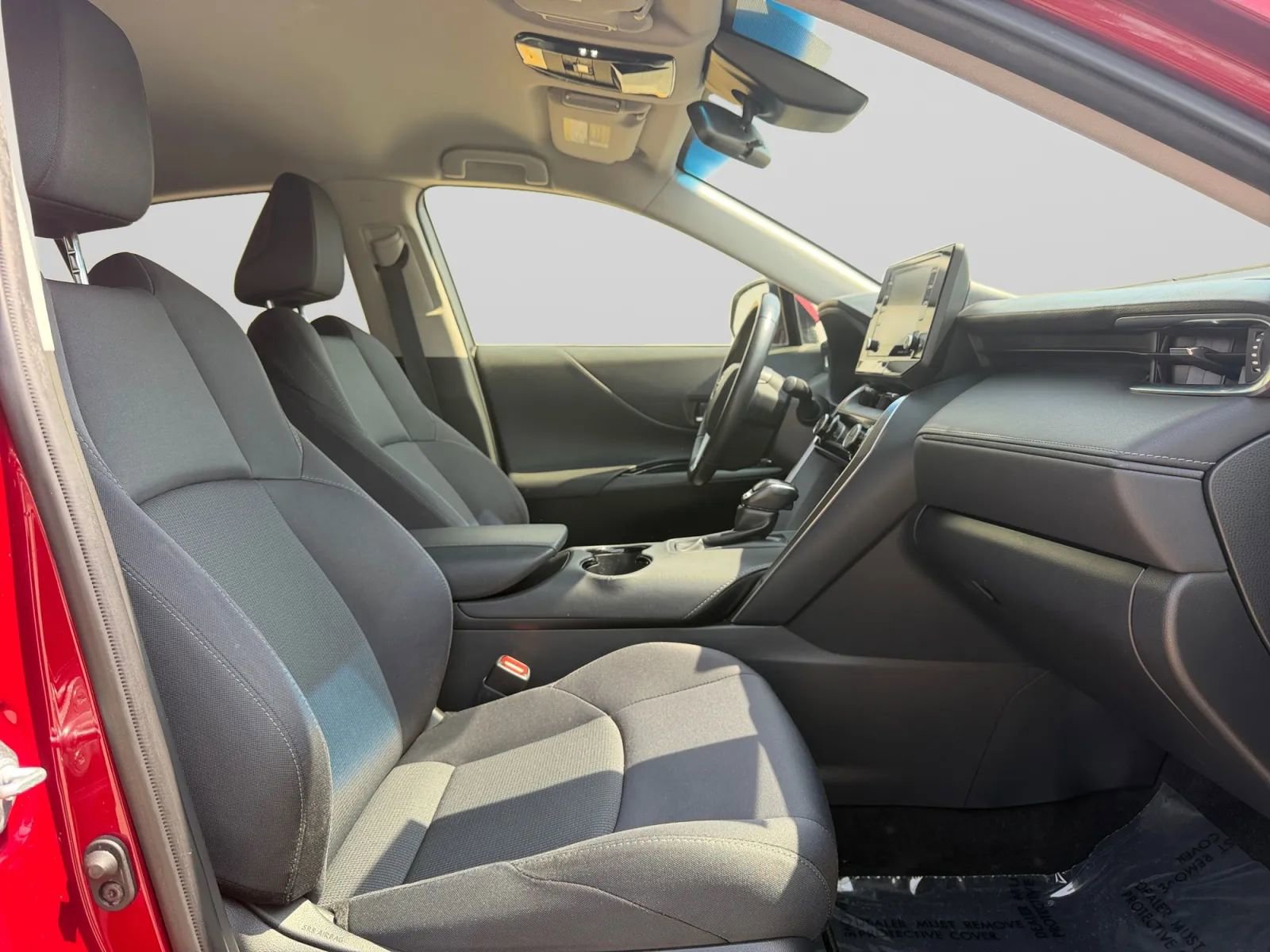 Used 2021 Toyota Venza LE image 34