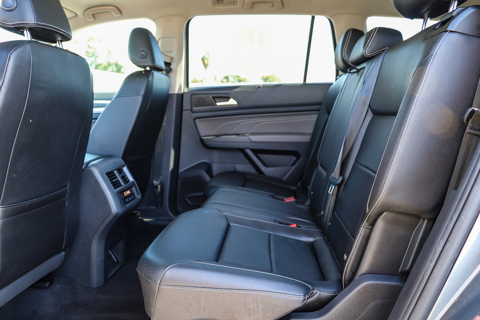 Used 2023 Volkswagen Atlas SE w/ Panoramic Sunroof Package FWD image 19