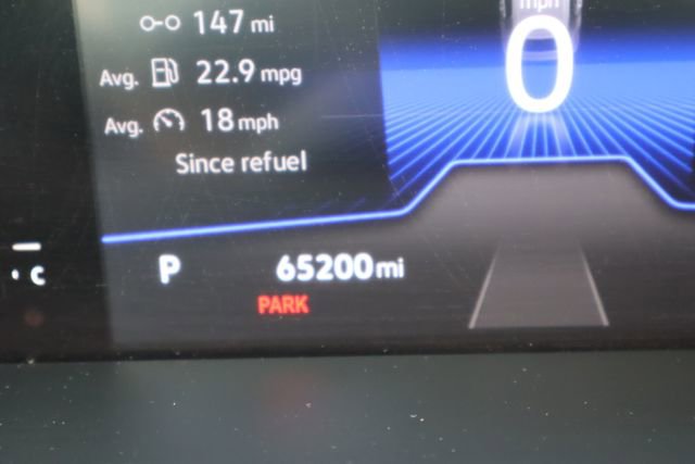 Used 2022 Volkswagen Tiguan SE image 39