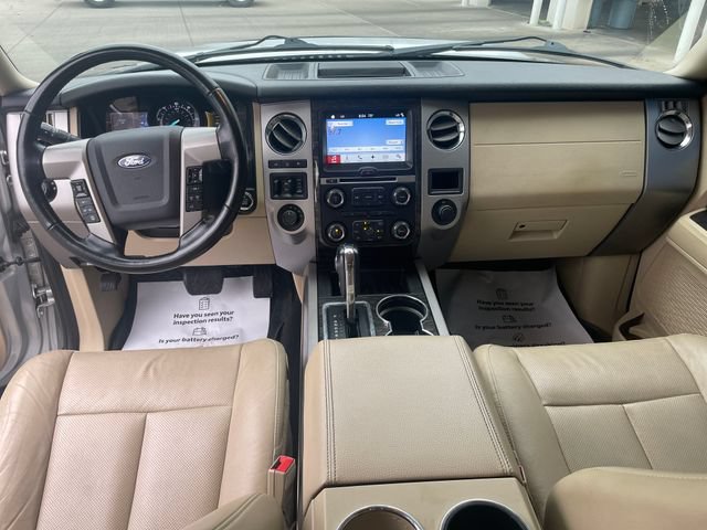 Used 2016 Ford Expedition Limited w/ Equipment Group 301A AWD/4WD image 13