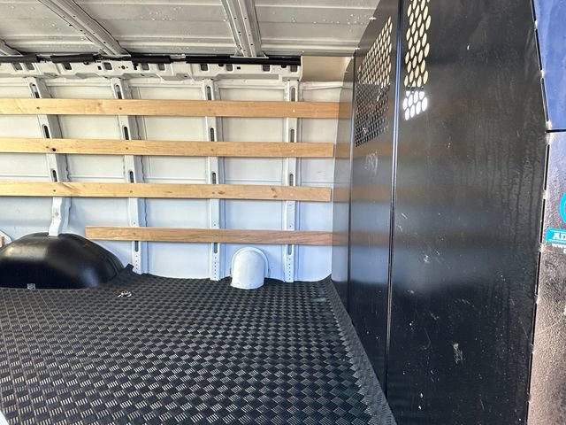 Used 2024 Chevrolet Express 2500 w/ Driver Convenience Package image 18