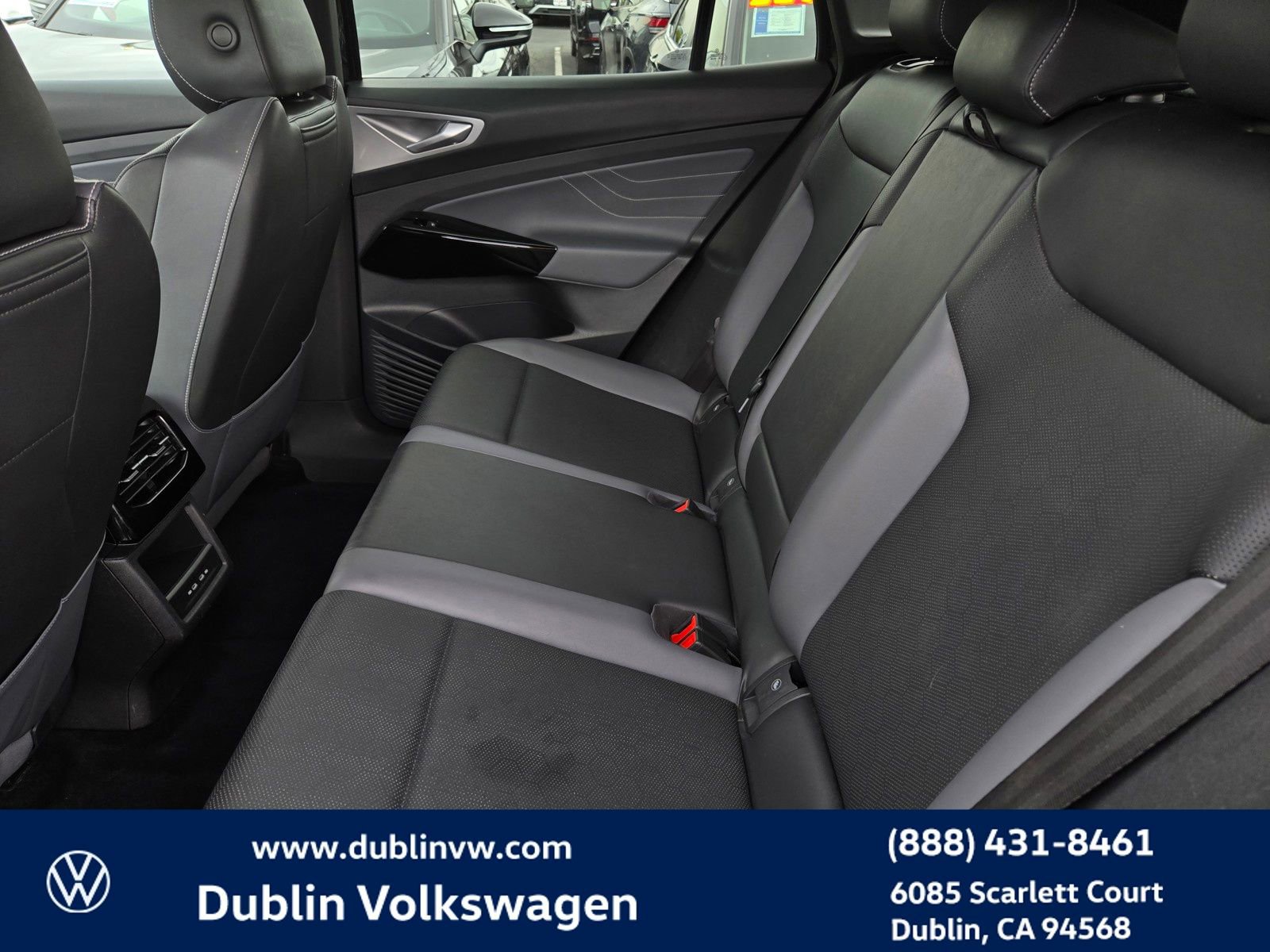 Used 2023 Volkswagen ID.4 Pro S image 12