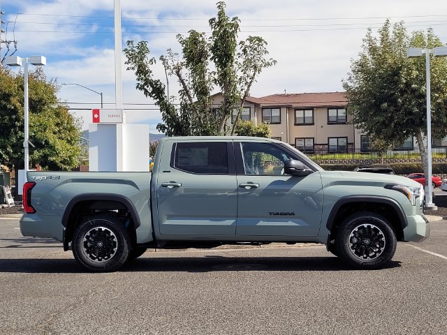 New 2026 Toyota Tundra SR5 AWD/4WD image 4